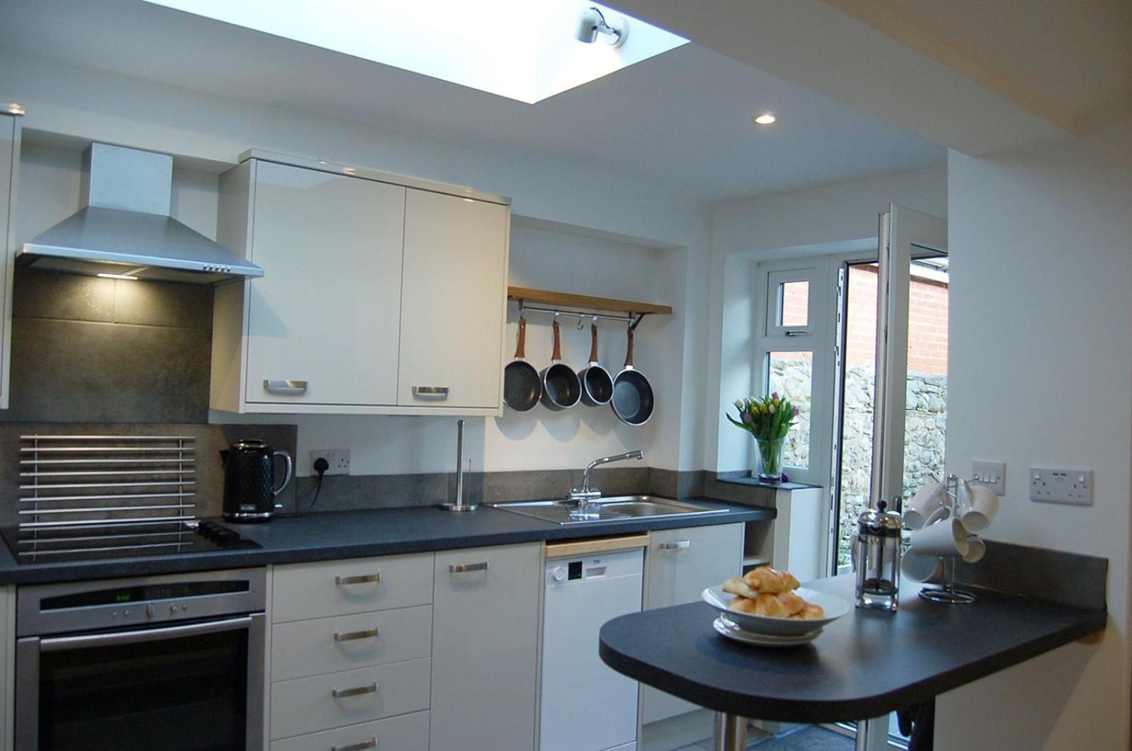 Ty Del - Beautiful Home In Tywyn Exterior foto